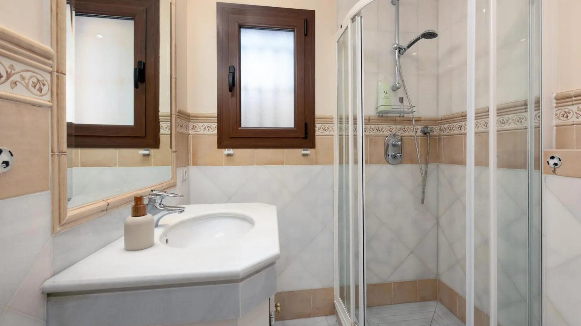Villa Picasso Marbella 0*,  Spain